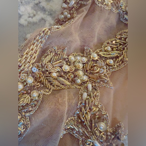 Pakistani/Indian Beautiful reception wedding bridal dress - Picture 5 of 17